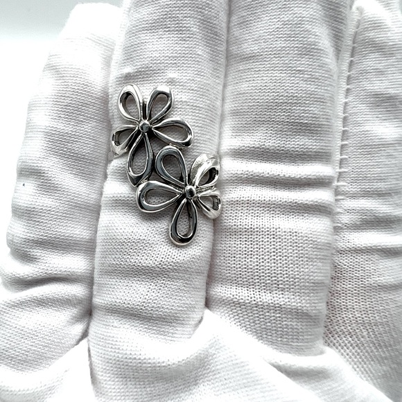 .925 Sterling Silver Double Flower Ring - Picture 13 of 17